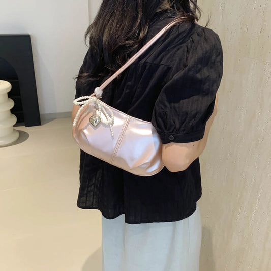 Women's Pu Leather Solid Color Streetwear Pillow Shape Zipper Crossbody Bag