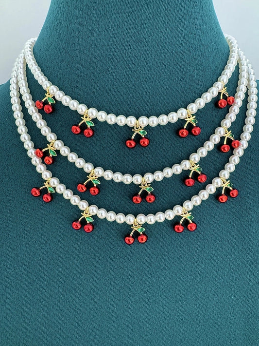 1 Piece Fashion Elegant Red Cherry Pendant Stringed Pearls Necklace Suitable for Daily Party Wear