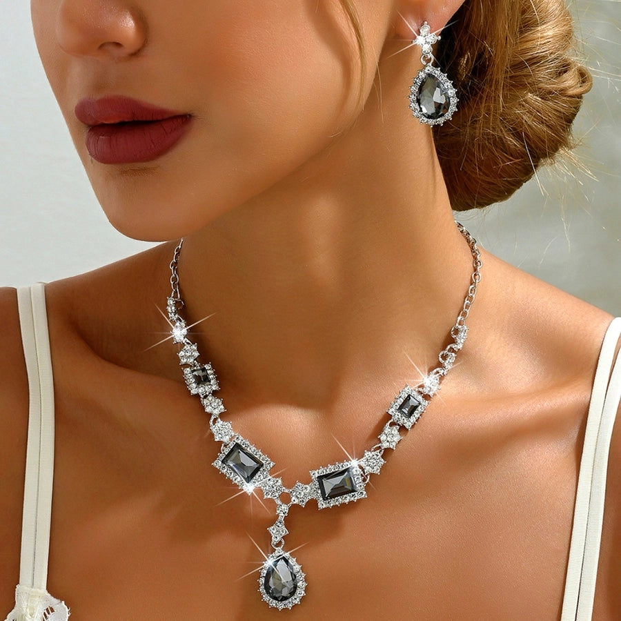 Diamond-encrusted Blue Square Water Drop Necklace Earrings Set Elegant Elegant Clavicle Chain New Style Light Luxury High-grade Necklace