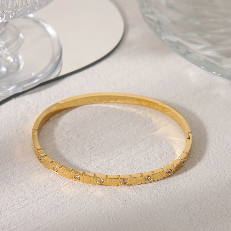 Casual Classic Style Commute Solid Color 304 Stainless Steel 18K Gold Plated Zircon Bangle In Bulk