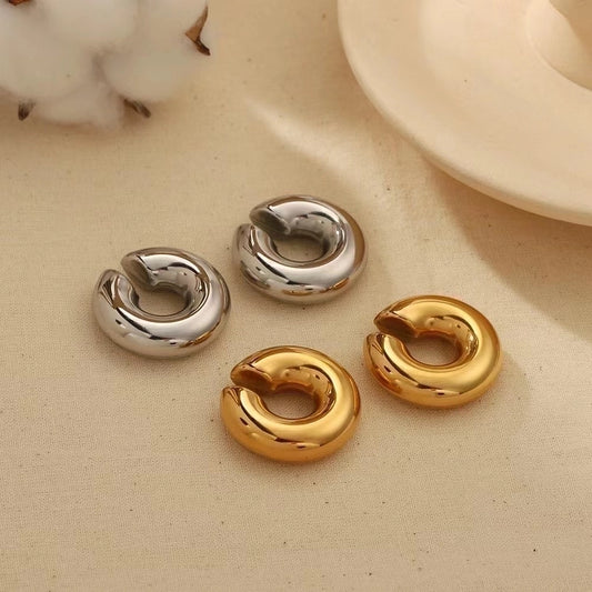 1 Piece Simple Style Solid Color Plating Stainless Steel Ear Cuffs