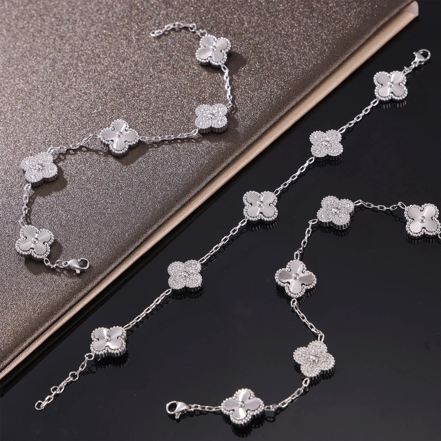 Basic Vintage Style Four Leaf Clover Flower 304 Stainless Steel 18K Gold Plated Zircon Bracelets In Bulk