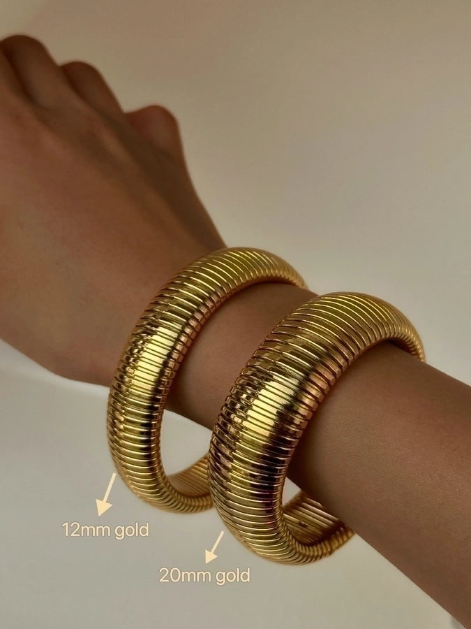 IG Style Basic Solid Color 304 Stainless Steel 18K Gold Plated Bangle In Bulk