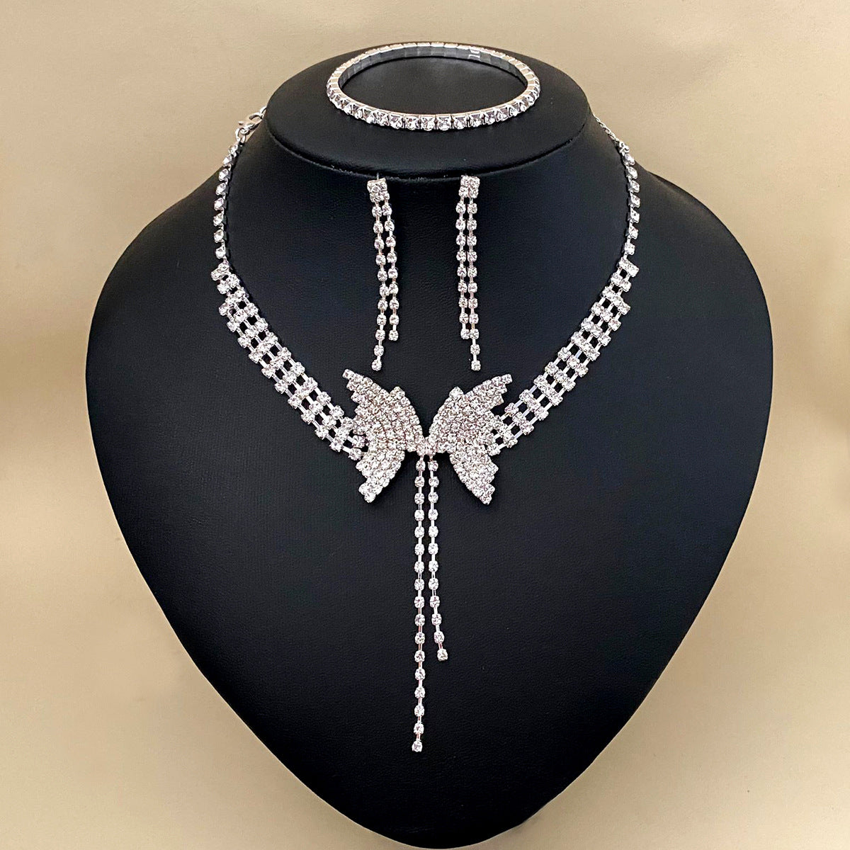 Elegant Lady Streetwear Water Droplets Tassel Heart Shape Copper Alloy Plating Inlay Rhinestones Zircon Women's Earrings Necklace Jewelry Set