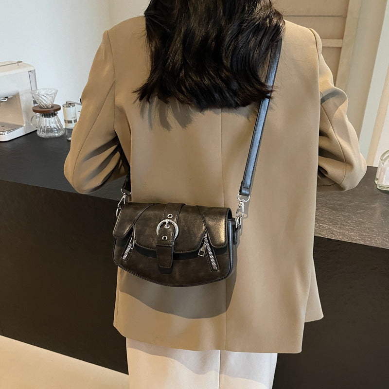 Women's Medium Pu Leather Solid Color Vacation Classic Style Square Magnetic Buckle Shoulder Bag