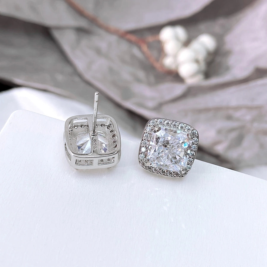 Foxi Cube Sugar Design 925 Sterling Silver Material Ice Flower Cut Zircon Women's Stud Earrings