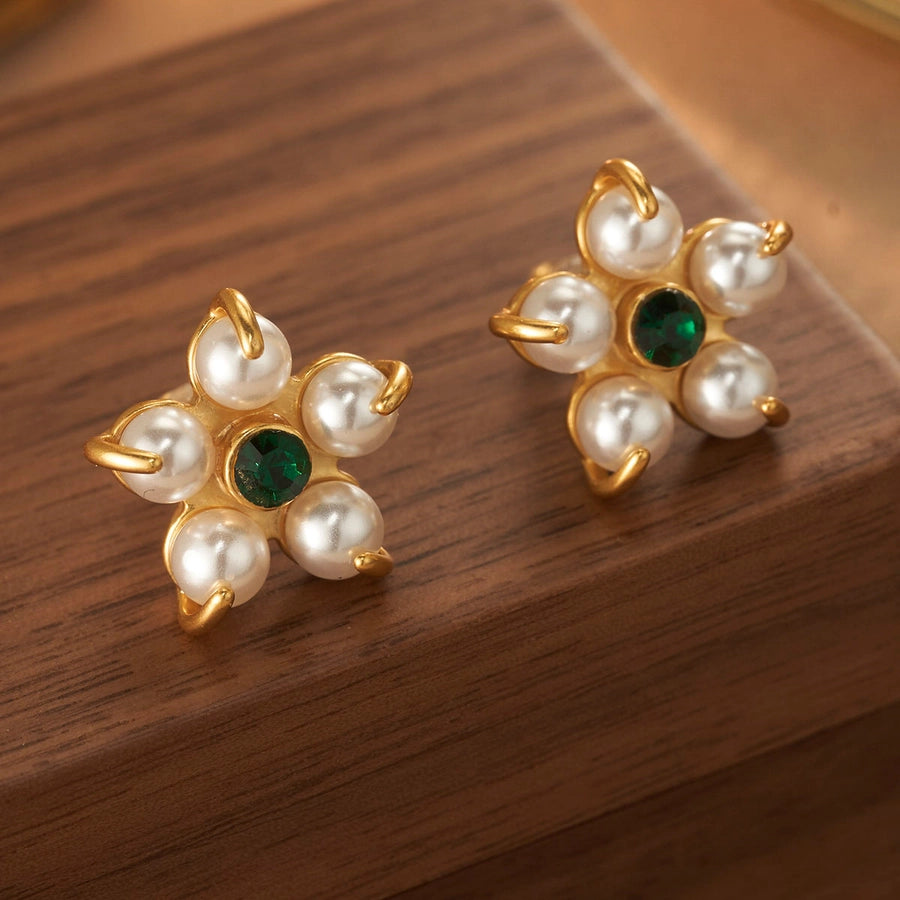 1 Pair Elegant Flower Plating Inlay Copper Rhinestones Pearl 18K Gold Plated Ear Studs