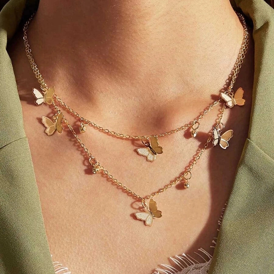 vintage style rhinestone  necklace