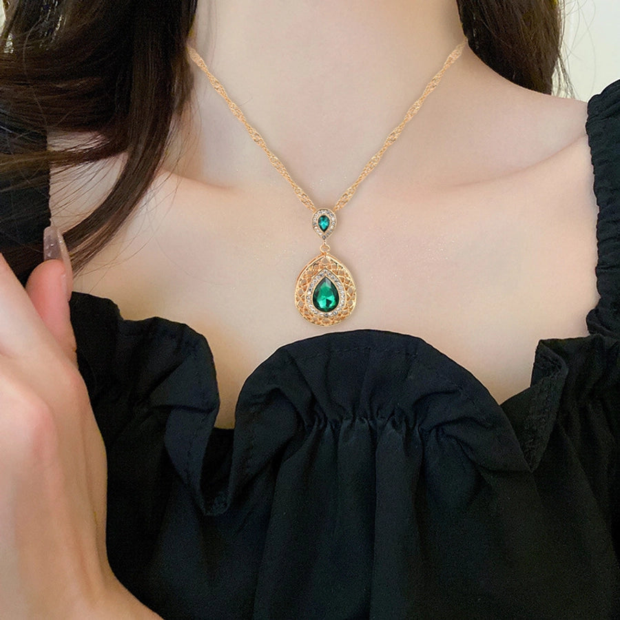 Europe and America  New Studs Necklace Suit Combination Crystal Earrings Droplet Type Pendant Ornaments Two-Piece Set