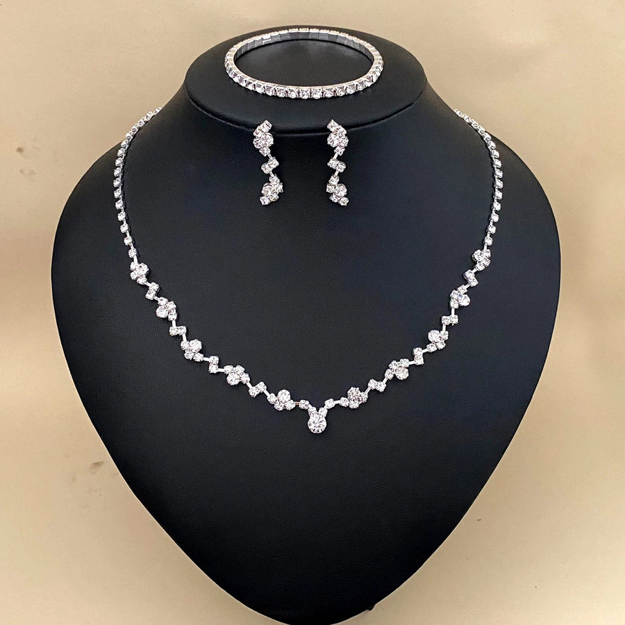 Elegant Lady Streetwear Water Droplets Tassel Heart Shape Copper Alloy Plating Inlay Rhinestones Zircon Women's Earrings Necklace Jewelry Set