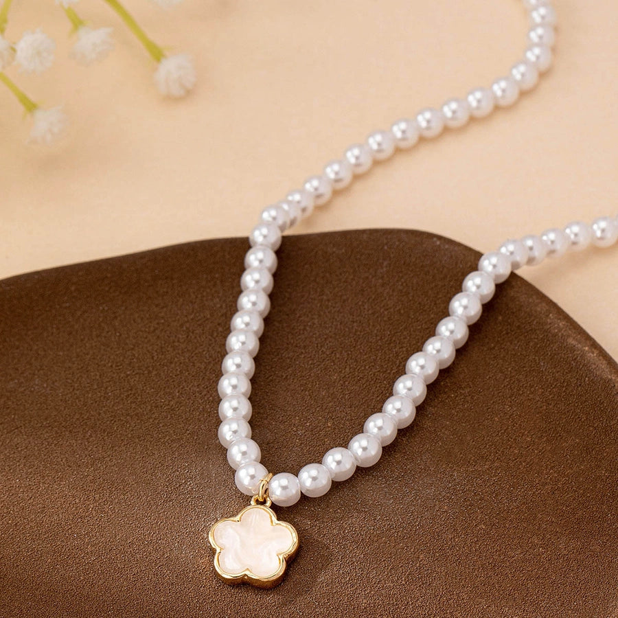 Elegant Simple Style Classic Style Flower Plastic Zinc alloy  Pendant Necklace