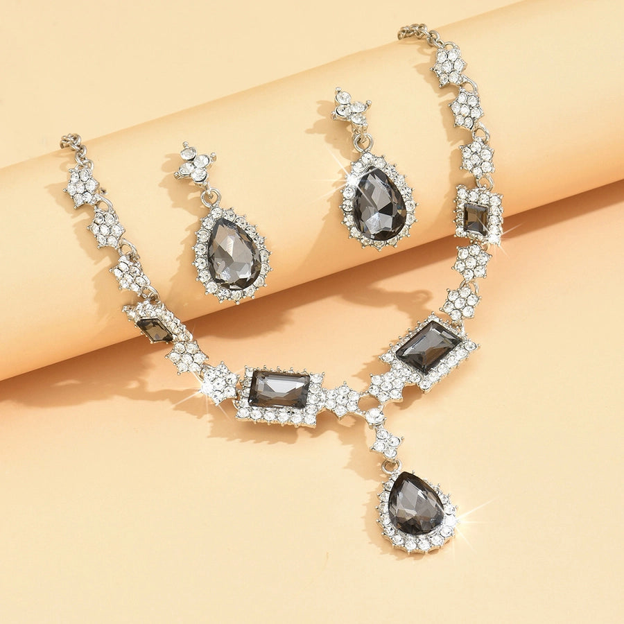 Diamond-encrusted Blue Square Water Drop Necklace Earrings Set Elegant Elegant Clavicle Chain New Style Light Luxury High-grade Necklace